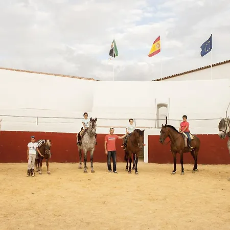 La Giralda Otel Burguillos Del Cerro