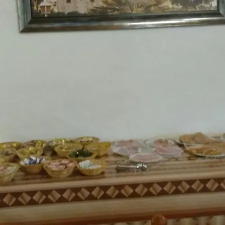 Otel La Giralda Burguillos Del Cerro