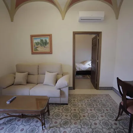 La Giralda 4*