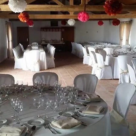 La Giralda Hotel