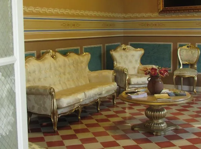 La Giralda Burguillos Del Cerro